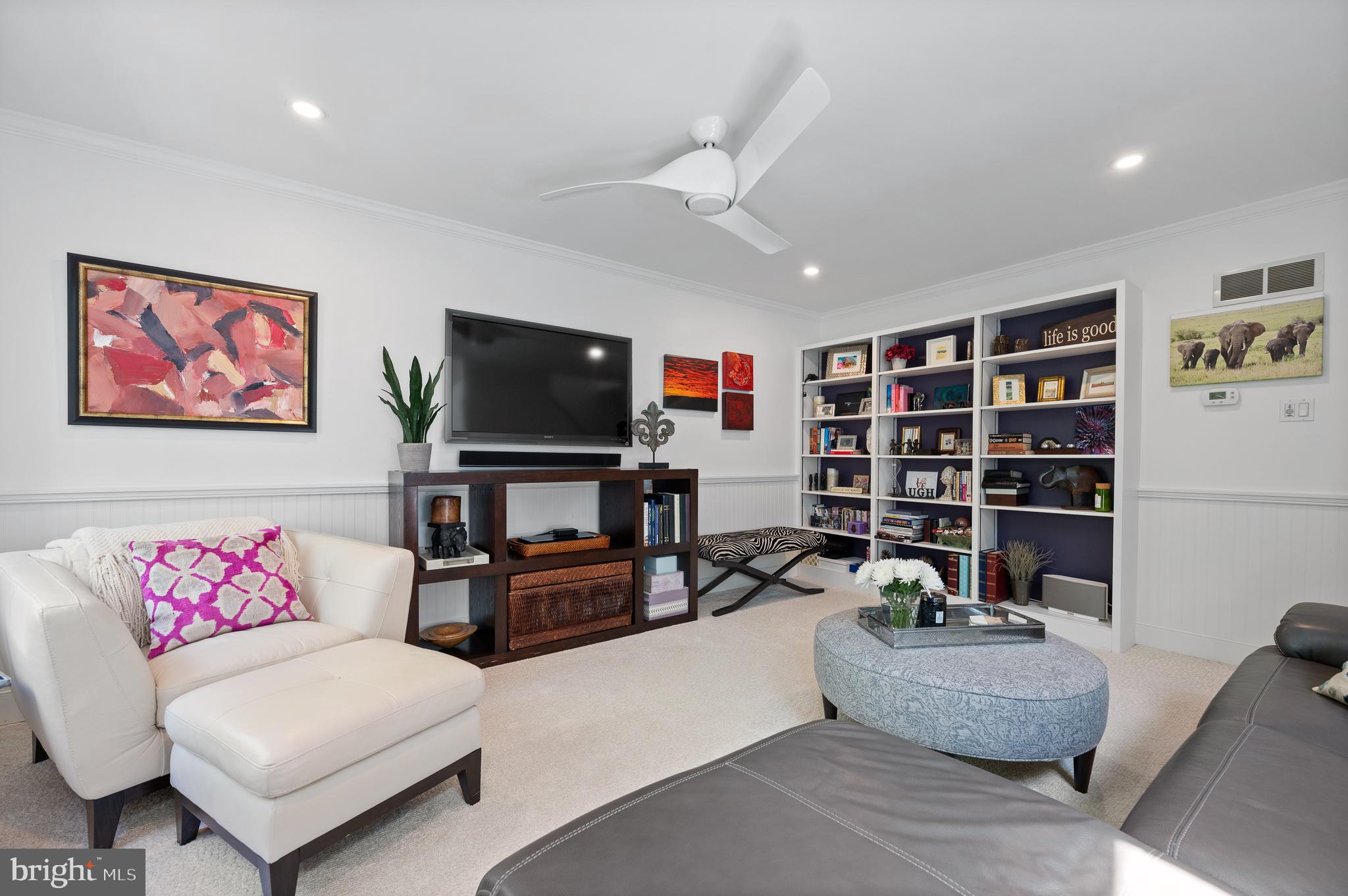 21 Greythorne Woods Circle Wayne, PA 19087 - Photo 11 of 22 a living room with furniture and a flat screen tv