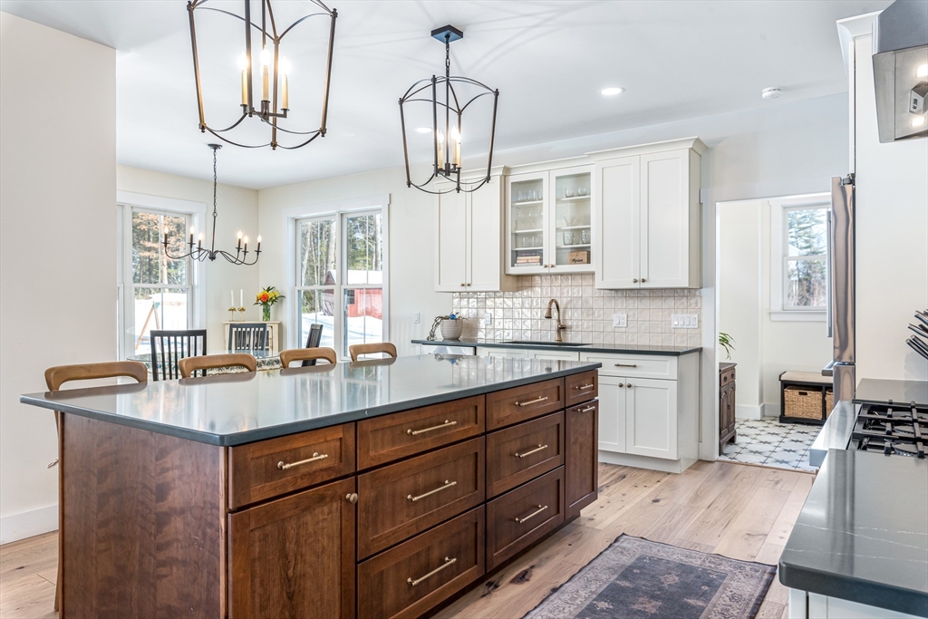 102 Bogan Road Monson, MA 01057 - Photo 12 of 40 Gallery Image 12