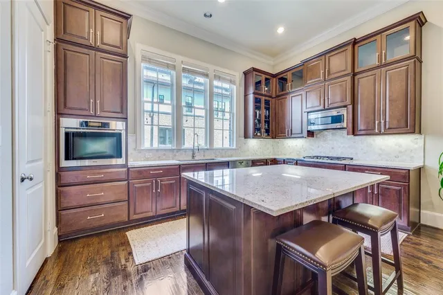 $4,300 | 743 Will Rice Avenue, Irving, TX 75039