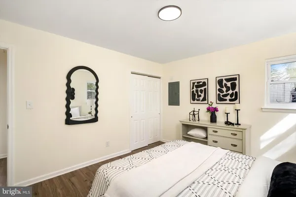 $409,900 | 2 Shelburne Drive, Ewing, NJ 08638