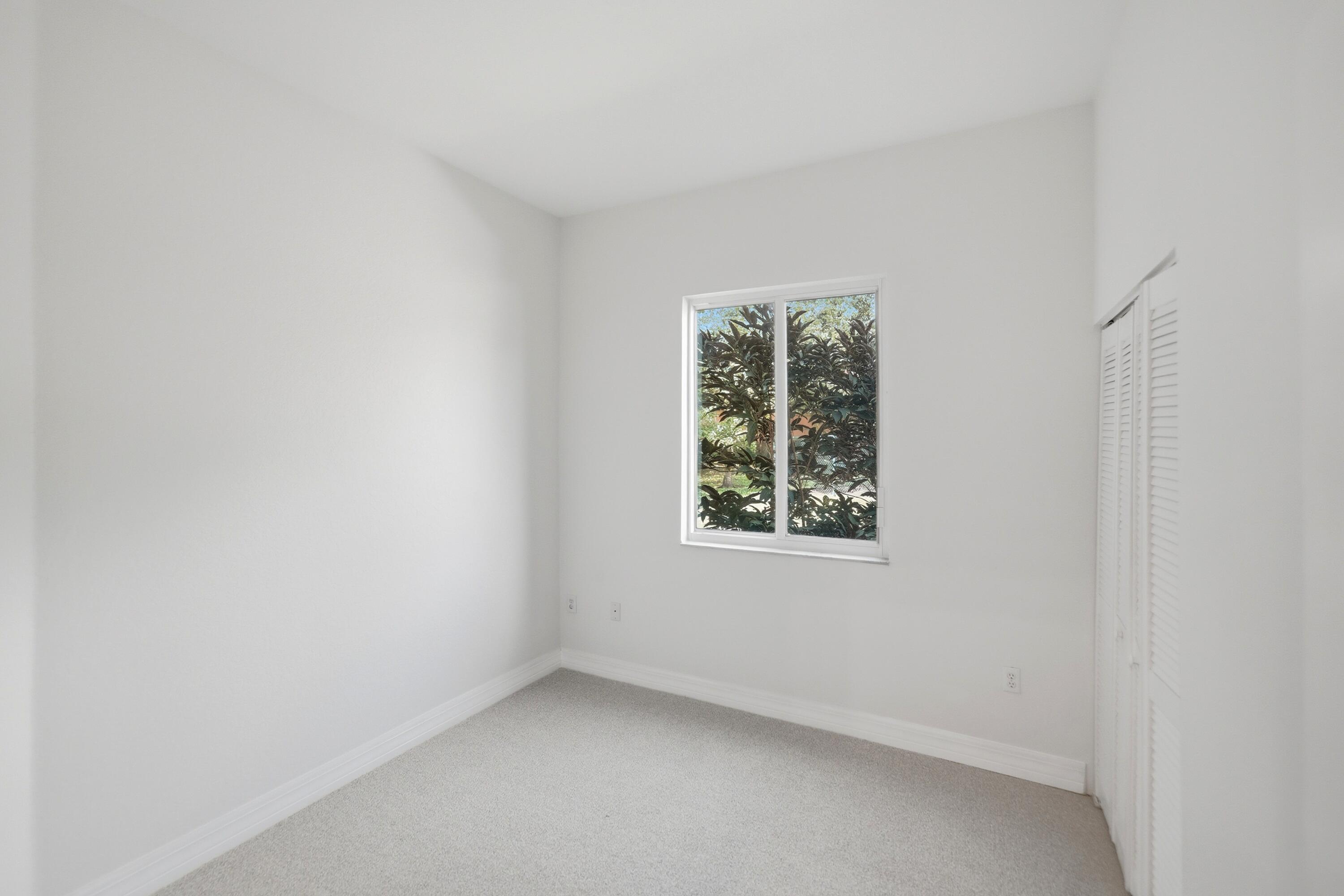 58 Southeast Palermo, Unit 104 Stuart, FL 34994 - Photo 17 of 37 40-print-58-se-palermo-ct-104