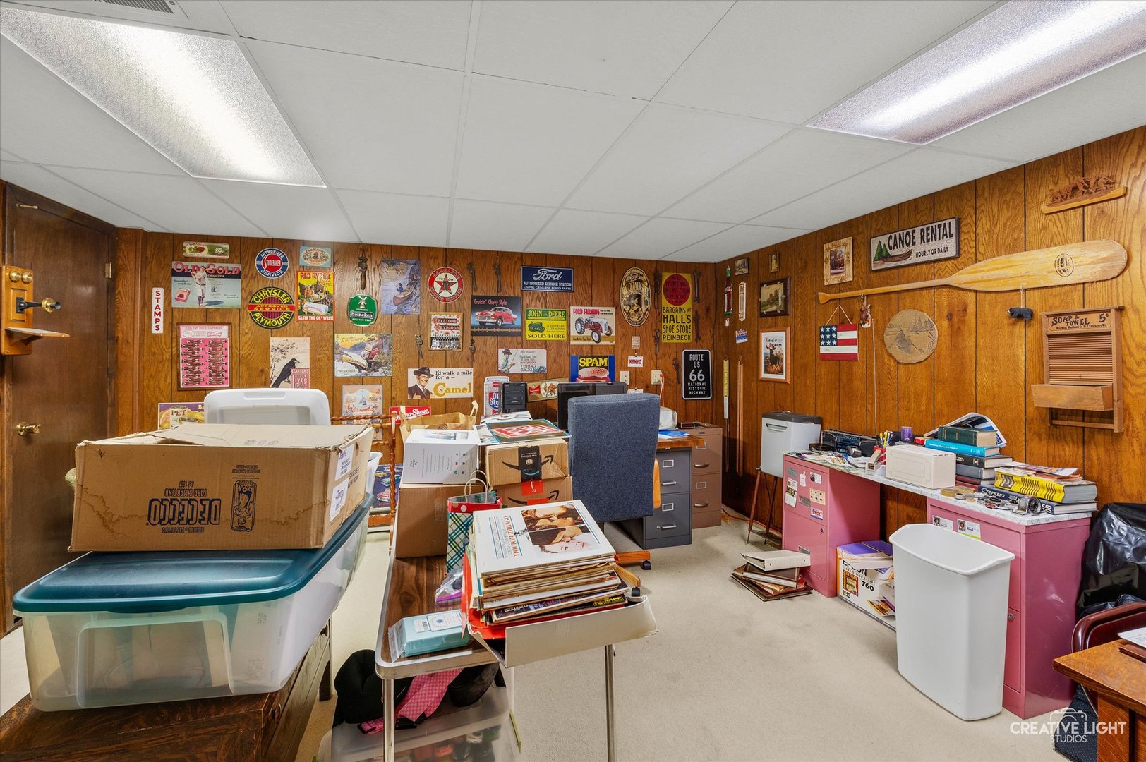 15304 South Indian Boundary Line Road Plainfield, IL 60544 - Photo 19 of 28 a room with furniture