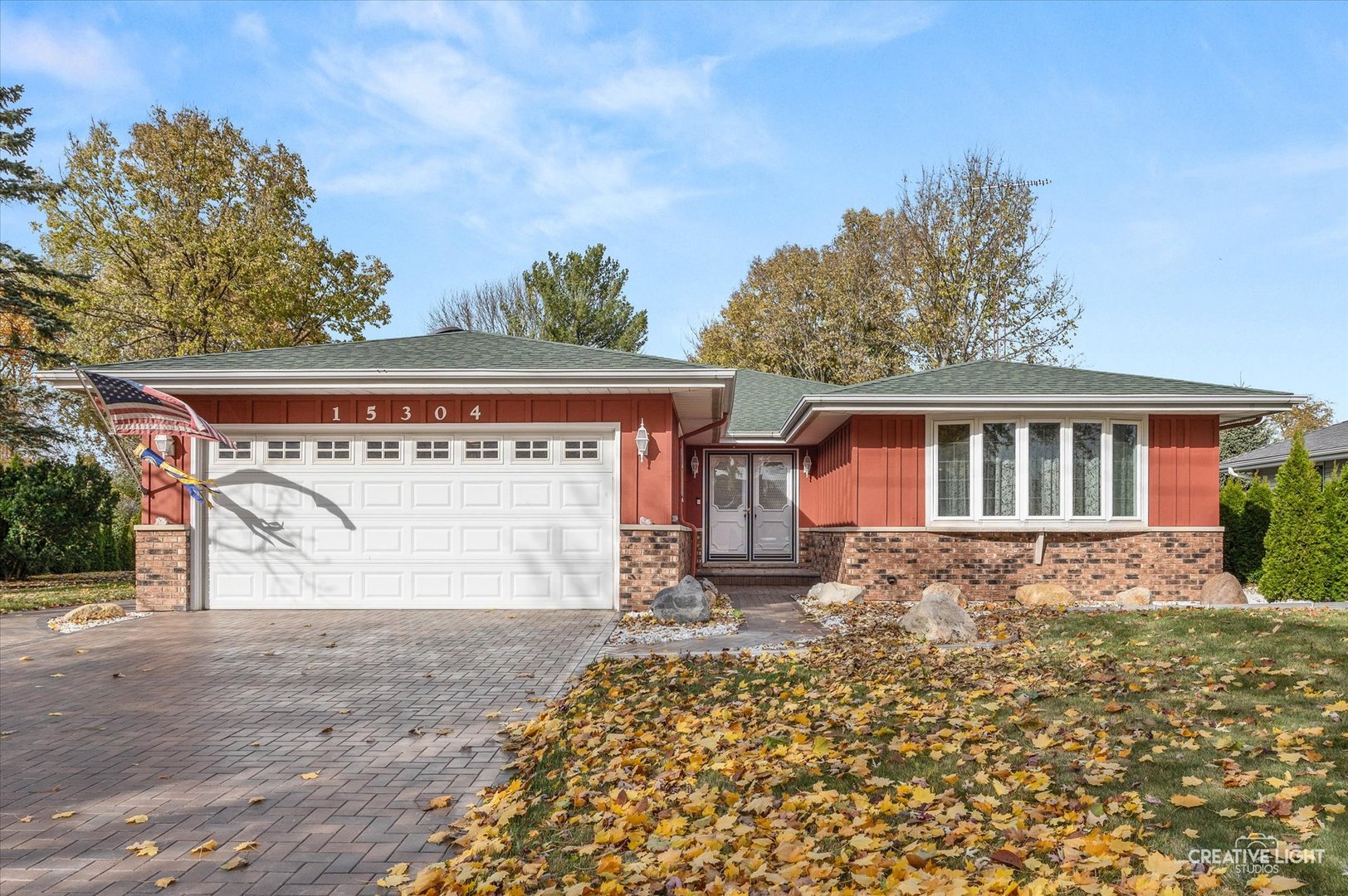 15304 South Indian Boundary Line Road Plainfield, IL 60544 - Photo 2 of 28 front view of a house with a yard