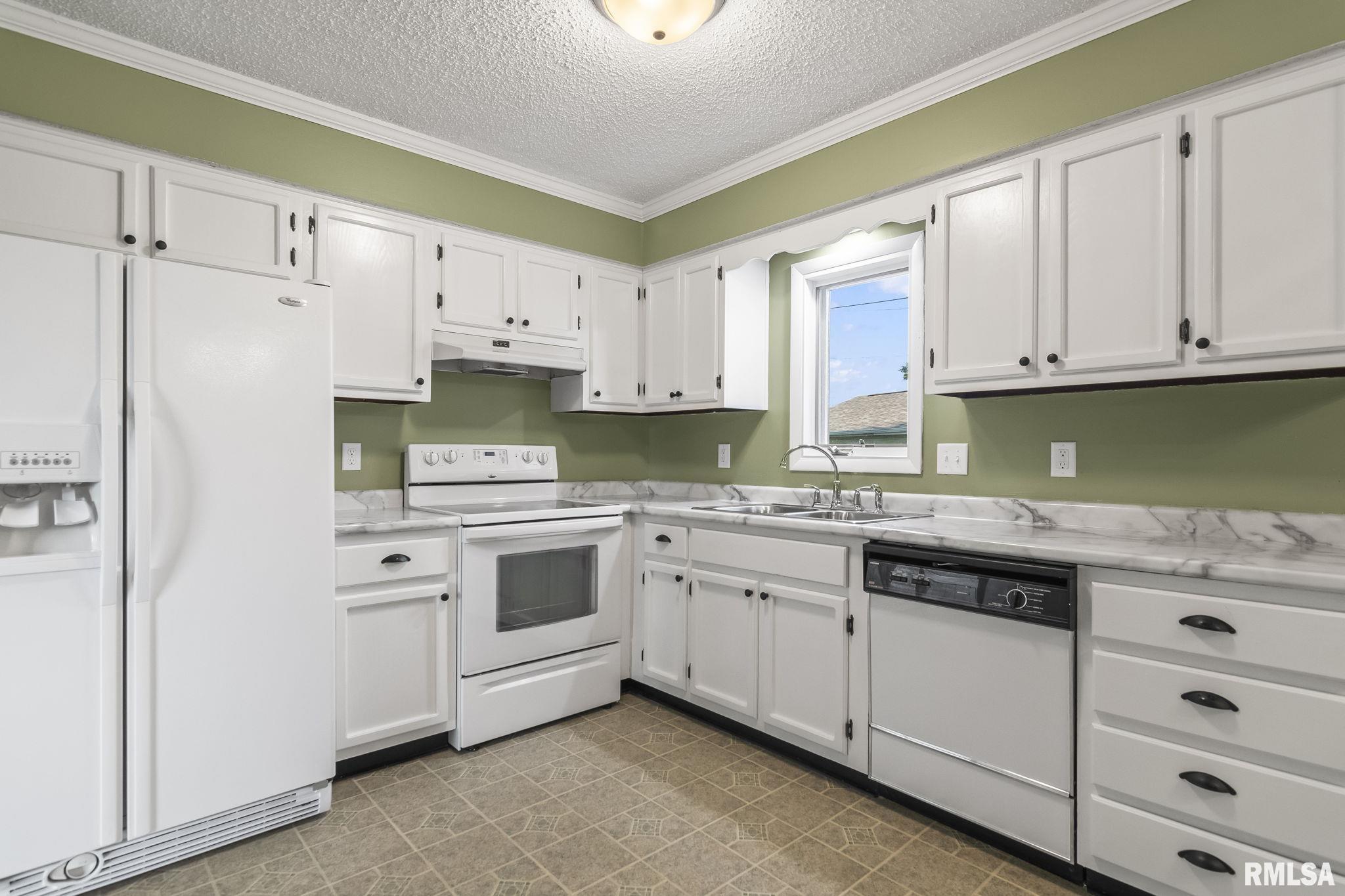3065 East Elm Street Springfield, IL 62702 - Photo 25 of 30