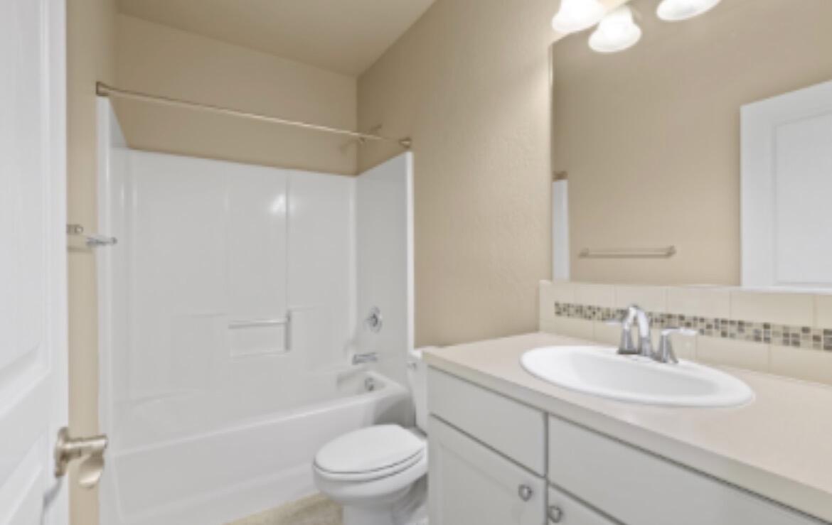 1467 Spring Street Medford, OR 97504 - Photo 23 of 31 IMG_1624