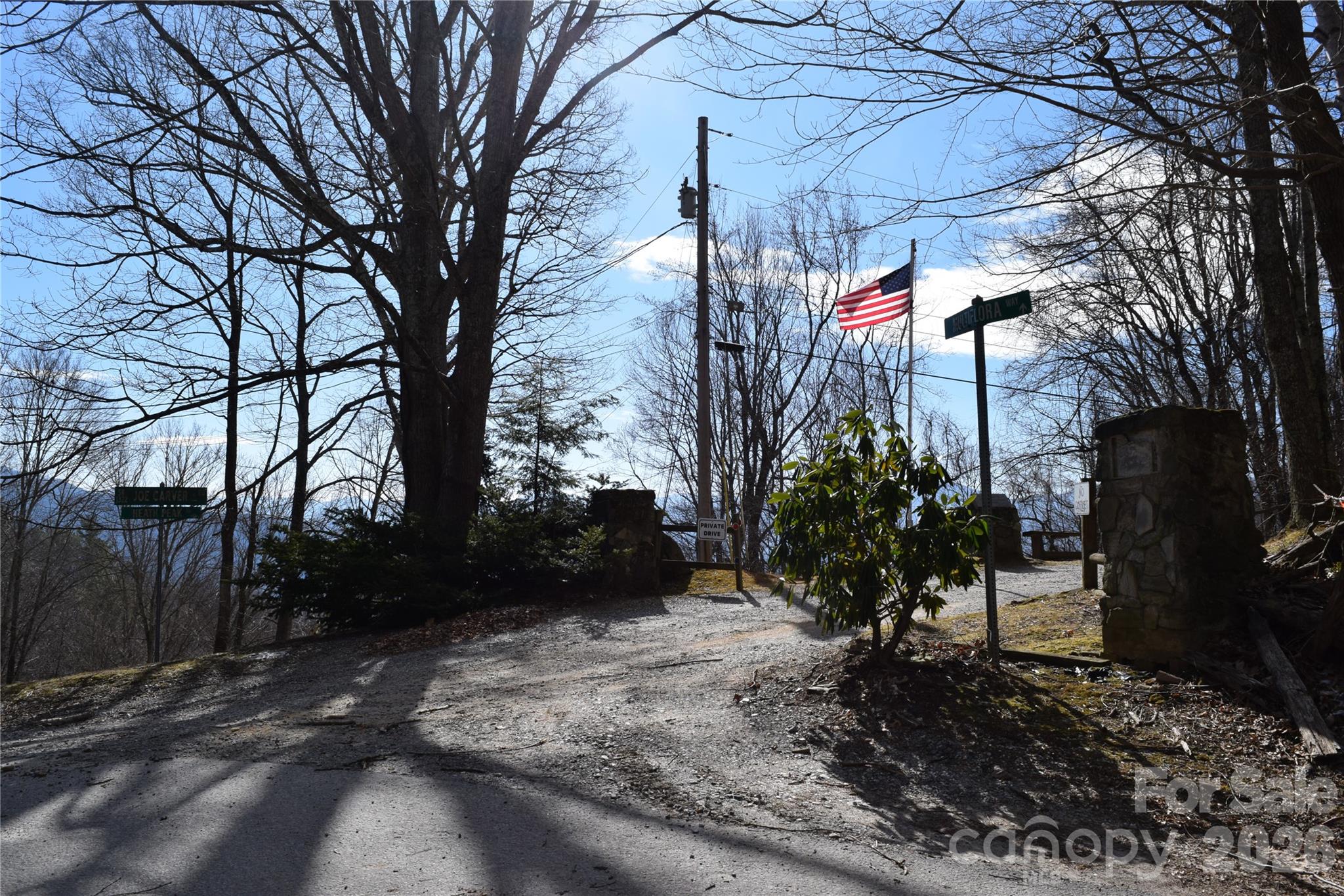 417-418 Multiflora Way, Unit 417&418 Waynesville, NC 28785 - Photo 26 of 27 a view of a backyard of the house