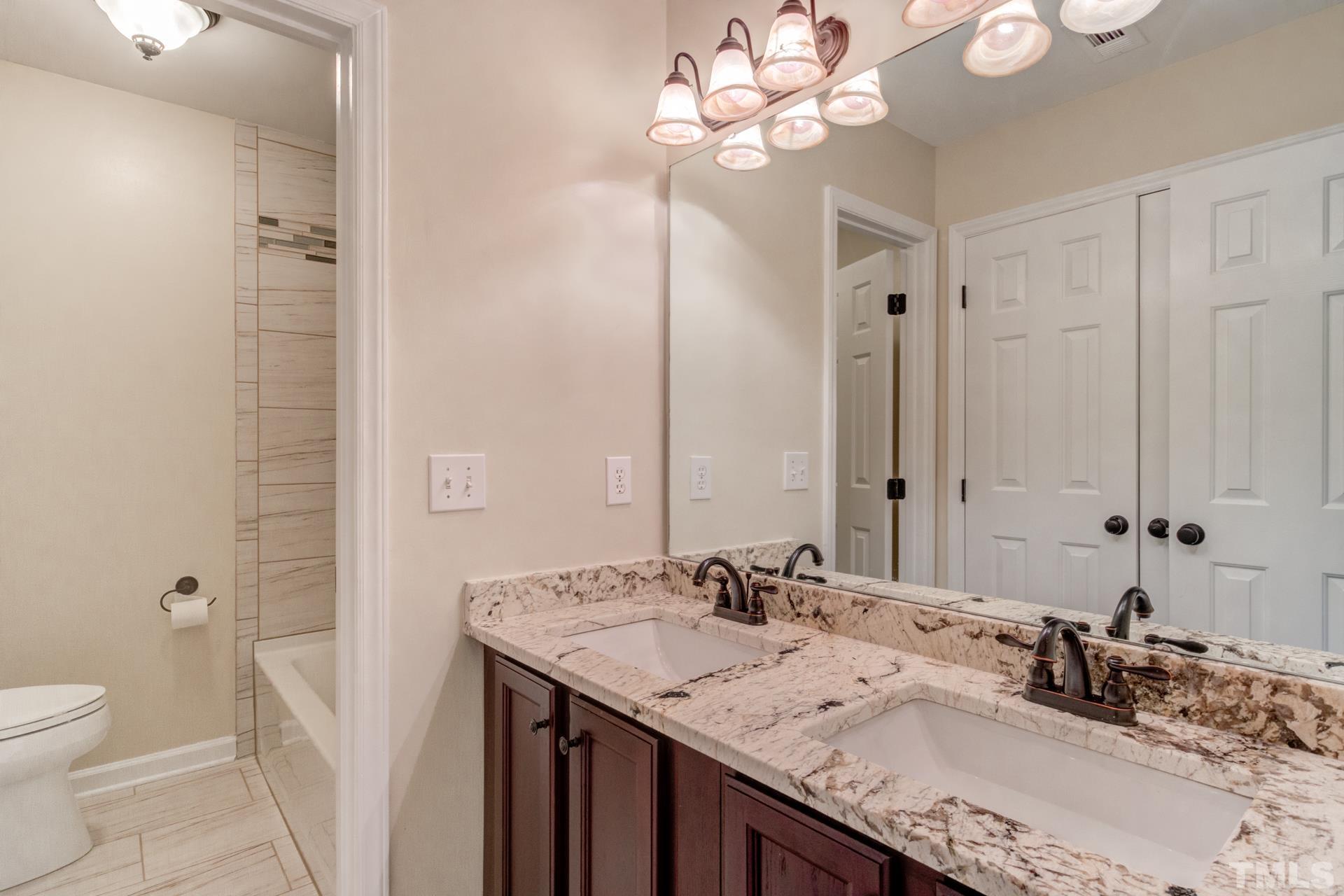 206 Arlington Ridge Cary, NC 27513 - Photo 22 of 30 Gallery Image 22