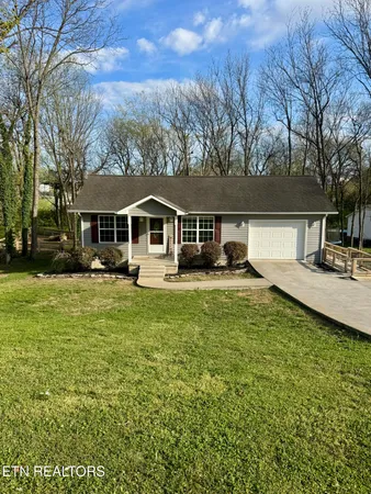 $249,900 | 111 Oak Street, Athens, TN 37303