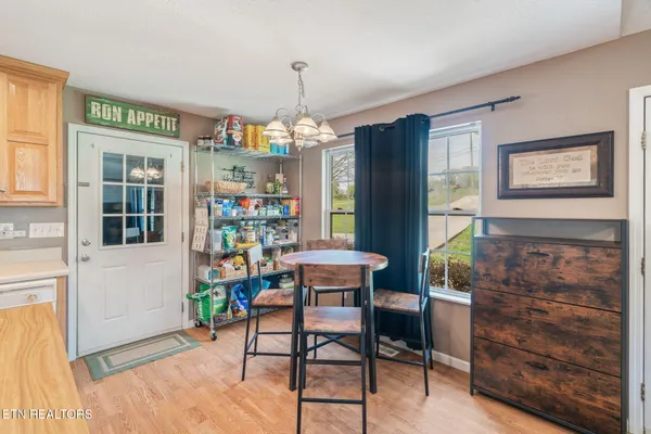 $249,900 | 111 Oak Street, Athens, TN 37303