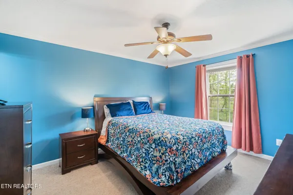 $249,900 | 111 Oak Street, Athens, TN 37303