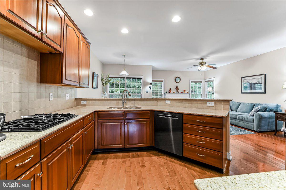 23 Ashtree Lane Malvern, PA 19355 - Photo 22 of 41