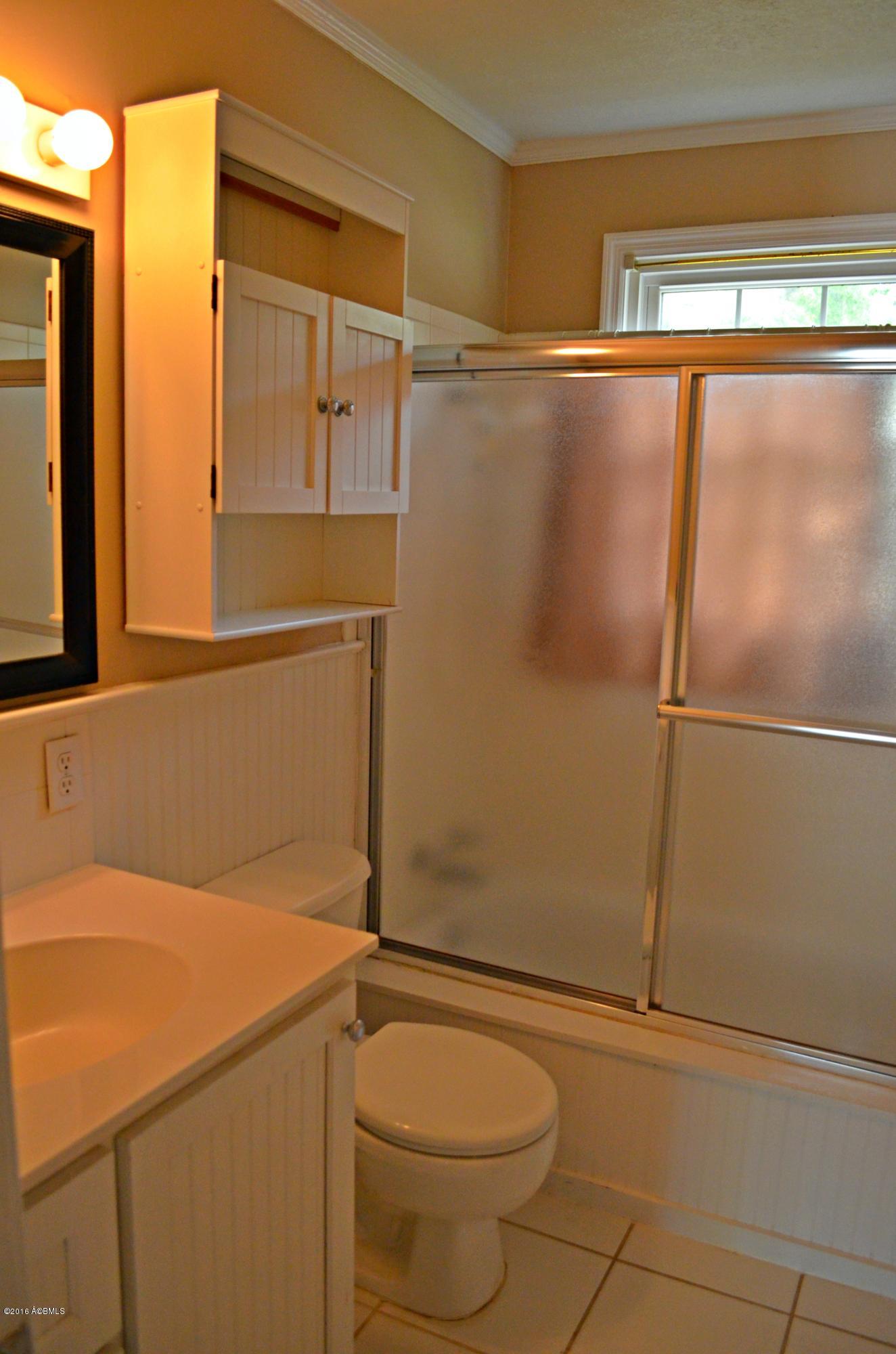 1213 16th Street Port Royal, SC 29935 - Photo 4 of 5 4