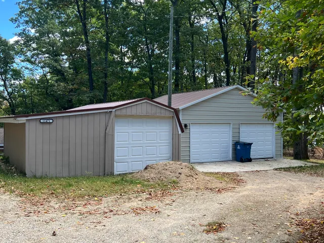 $189,900 | 11471 Birch Drive, Lakeview, MI 48850