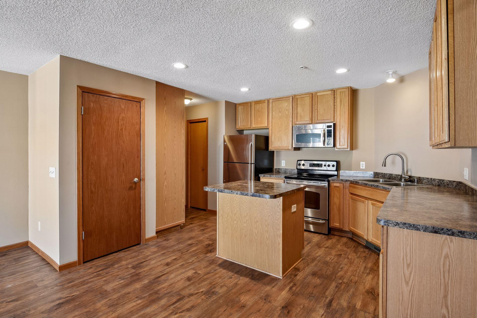 17628 69th Place North Maple Grove, MN 55311 - Photo 4 of 30