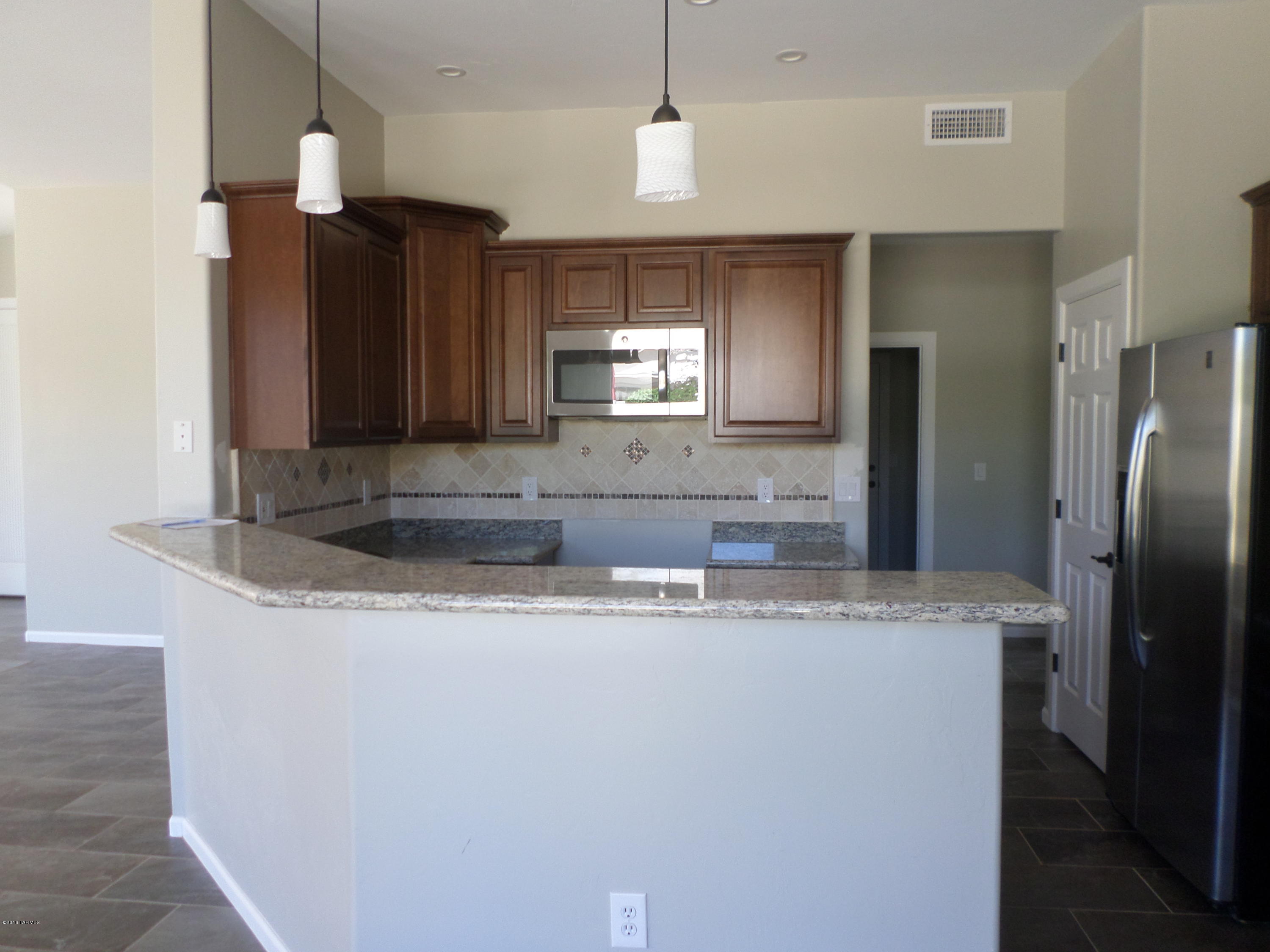 256 Tabascoe Place Tucson, AZ 85755 - Photo 6 of 24