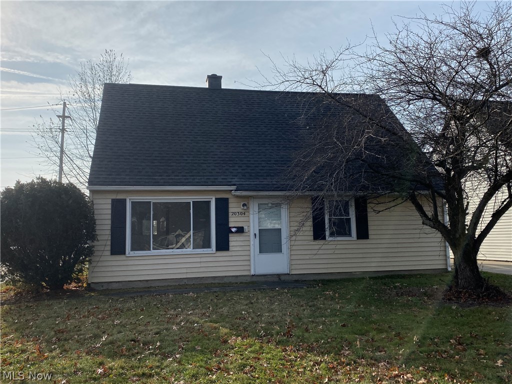 20304 Longbrook Road Warrensville Heights, OH 44128 - Photo 1 of 15