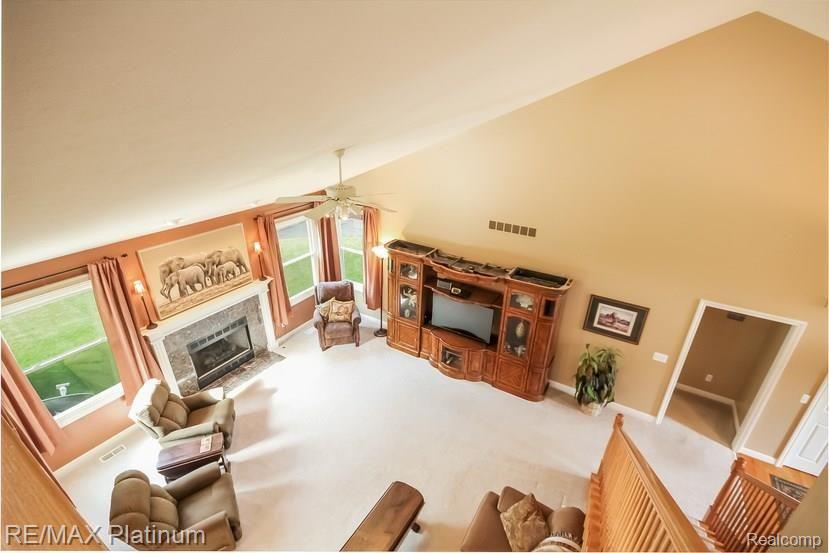 2813 Black Eagle Ridge Howell, MI 48843 - Photo 37 of 61 038-2987402-small.jpg