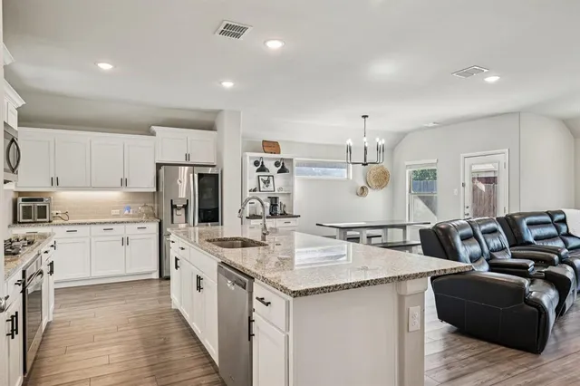 $349,000 | 312 Scenic Point Drive, Princeton, TX 75407