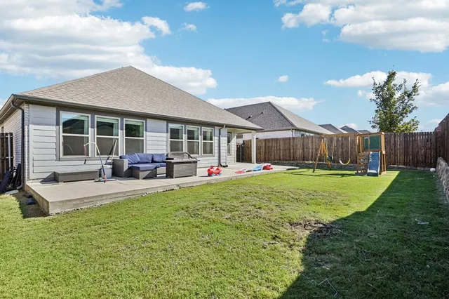 $349,000 | 312 Scenic Point Drive, Princeton, TX 75407