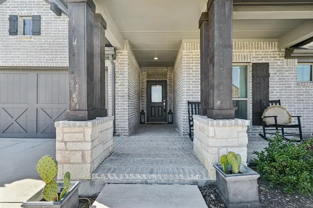 $349,000 | 312 Scenic Point Drive, Princeton, TX 75407