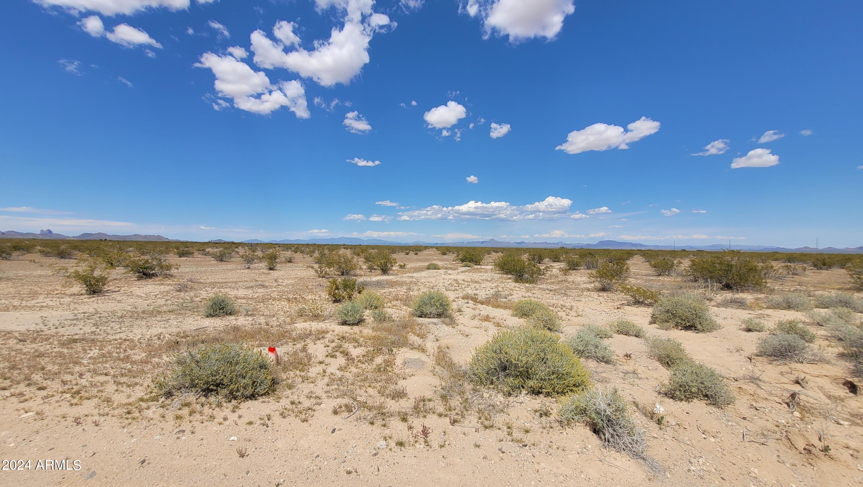 538-xx West Elliot Road Tonopah, AZ 85354 - Photo 7 of 14 20240408_125552