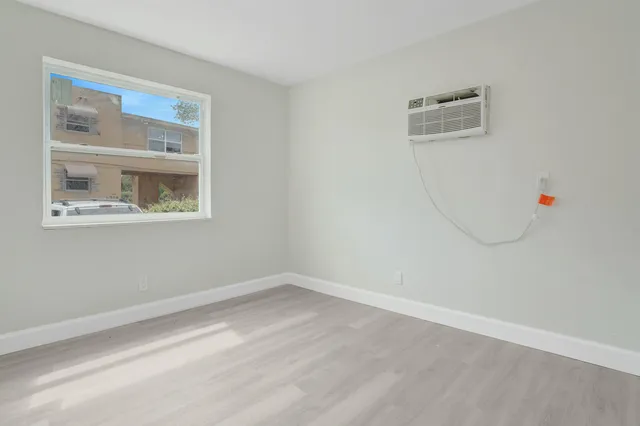 $299,900 | 4301 Pinewood Avenue, West Palm Beach, FL 33407