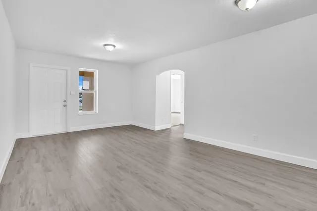 $299,900 | 4301 Pinewood Avenue, West Palm Beach, FL 33407