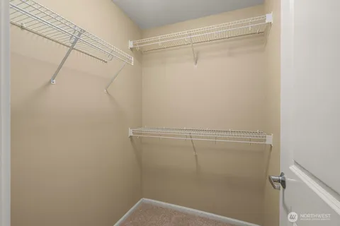 $389,000 | 10549 Stone Avenue North, Unit 303, Seattle, WA 98133