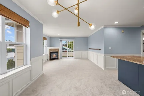 $389,000 | 10549 Stone Avenue North, Unit 303, Seattle, WA 98133