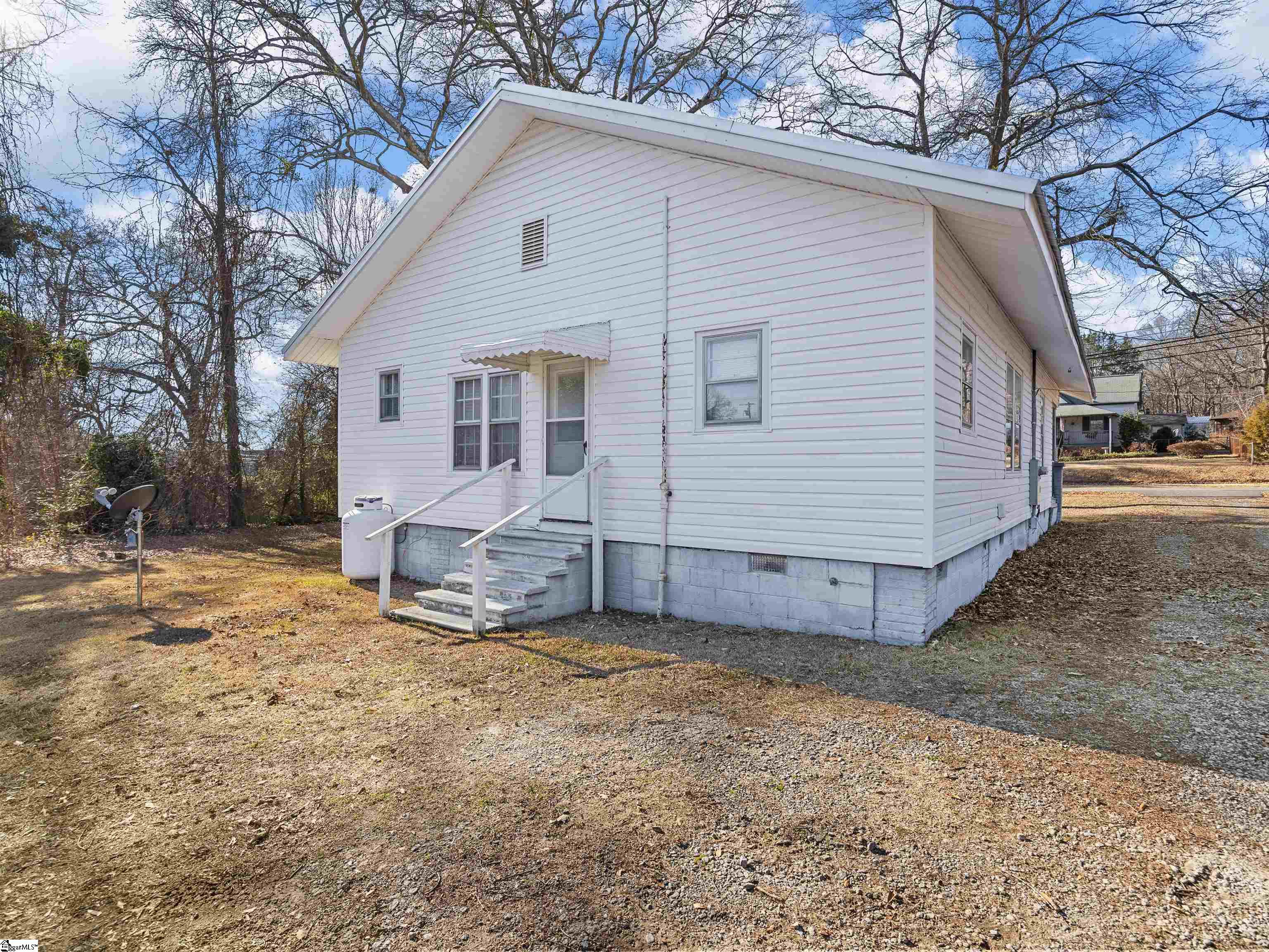 272 Spring Street Spartanburg, SC 29301 - Photo 12 of 18 Gallery Image 12