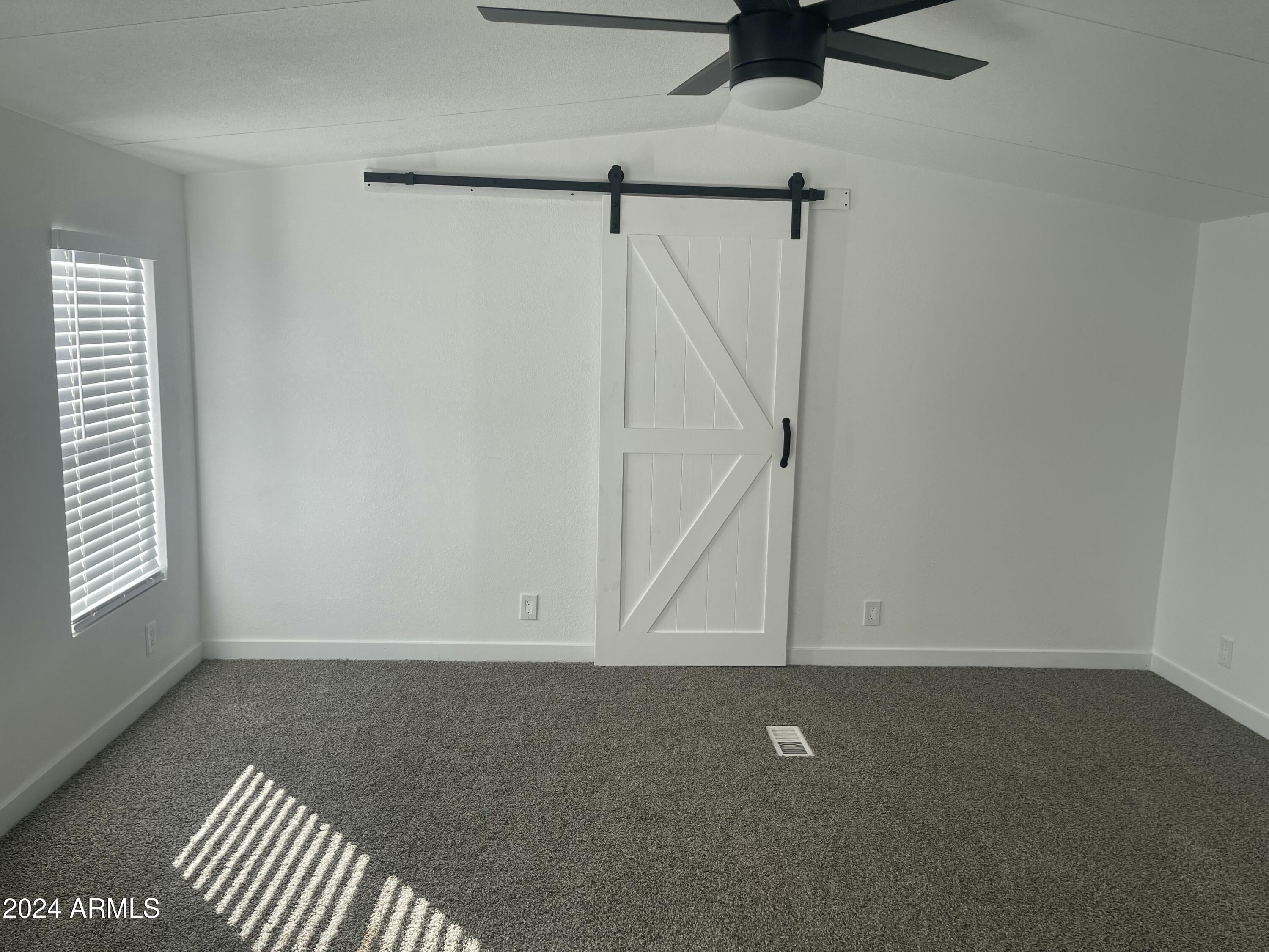2148 Wildflower Road Overgaard, AZ 85933 - Photo 13 of 20 IMG_2824