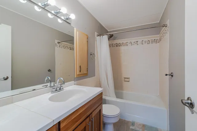 $164,900 | 1920 South 1st Street, Unit 1002, Minneapolis, MN 55454