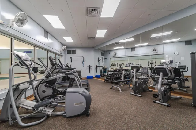 $164,900 | 1920 South 1st Street, Unit 1002, Minneapolis, MN 55454