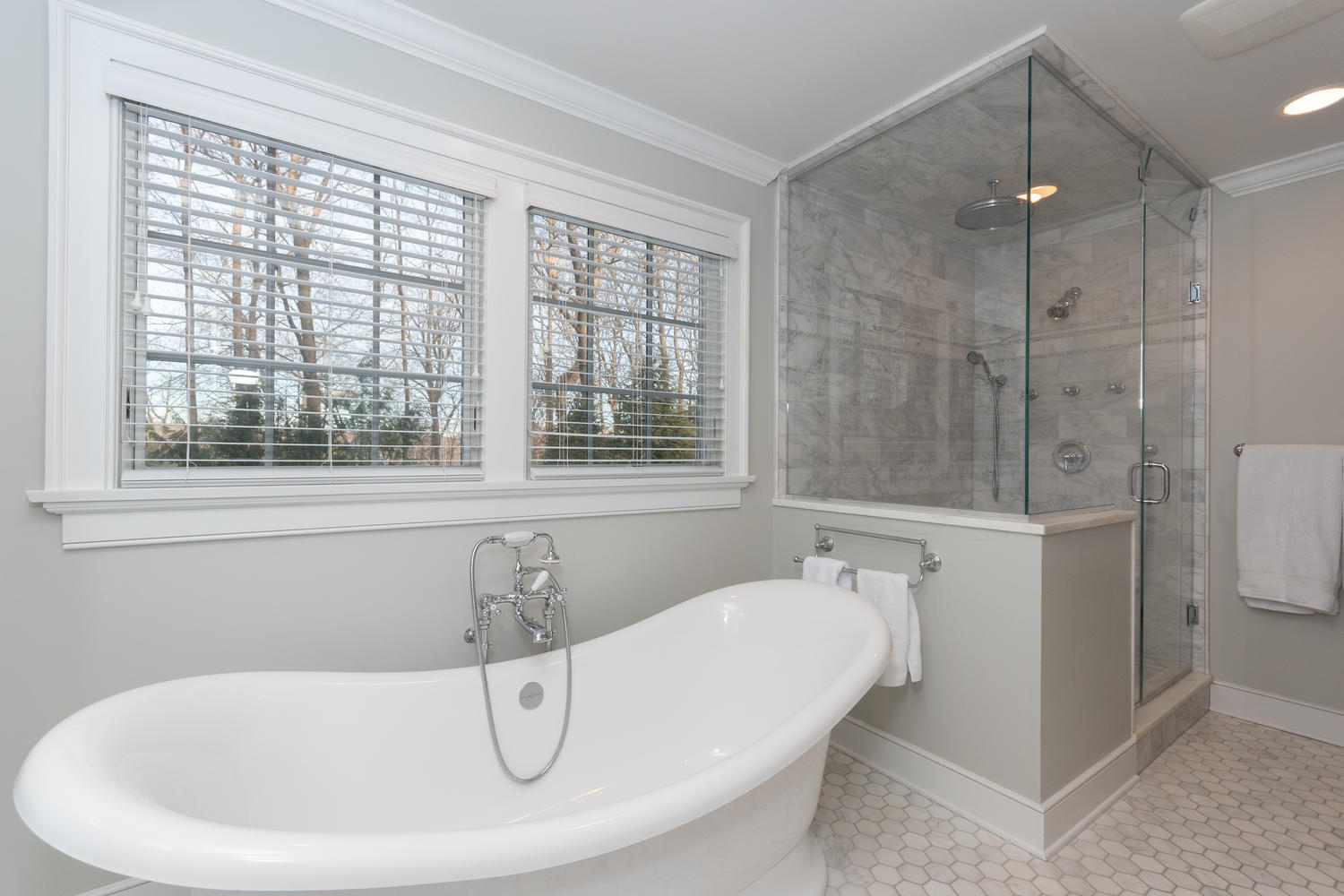 14 Deerfield Road Darien, CT 06820 - Photo 29 of 55 a white bath tub sitting next to a shower