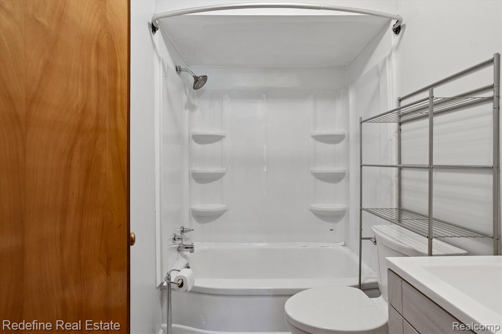 48385 Eight Mile Road Northville, MI 48167 - Photo 26 of 50 Gallery Image 26