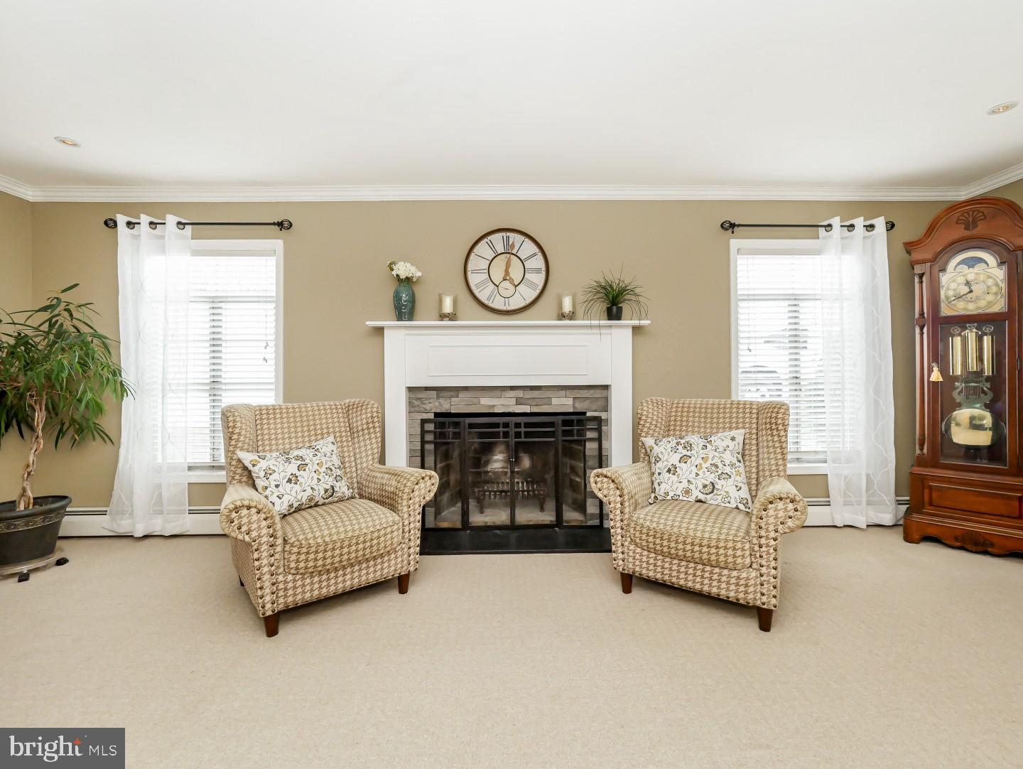 77 Terrace Road Levittown, PA 19056 - Photo 13 of 39