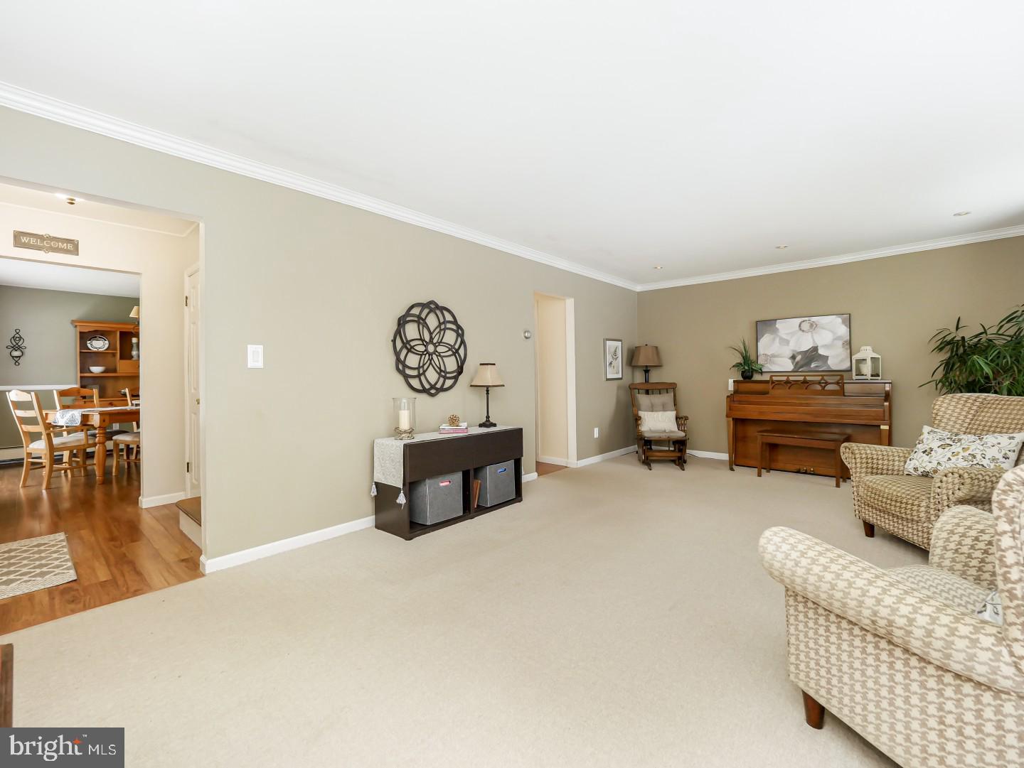 77 Terrace Road Levittown, PA 19056 - Photo 15 of 39