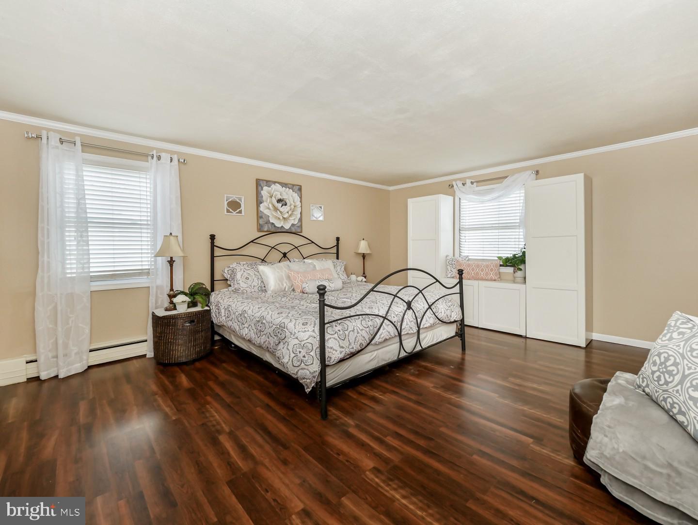 77 Terrace Road Levittown, PA 19056 - Photo 19 of 39