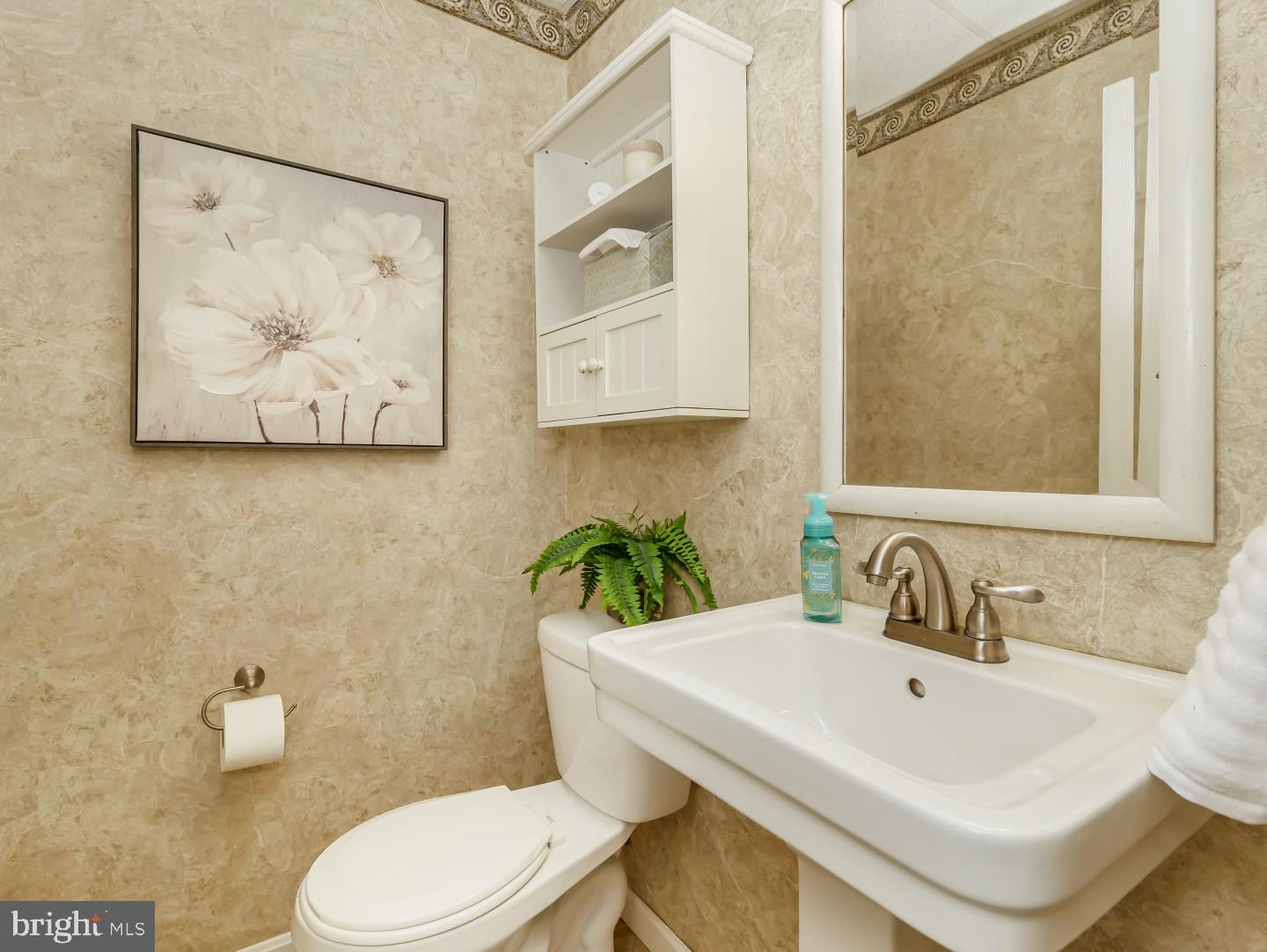 77 Terrace Road Levittown, PA 19056 - Photo 25 of 39