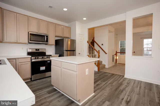 $2,642 | 8150 Rainwater Circle, Manassas, VA 20111