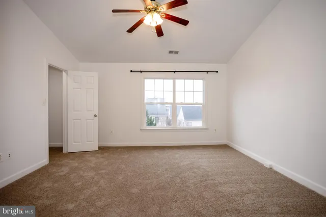 $2,642 | 8150 Rainwater Circle, Manassas, VA 20111