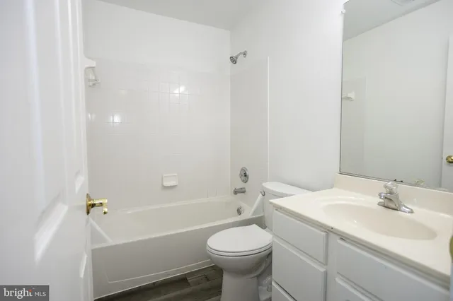 $2,642 | 8150 Rainwater Circle, Manassas, VA 20111