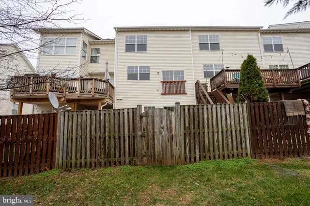 $2,642 | 8150 Rainwater Circle, Manassas, VA 20111