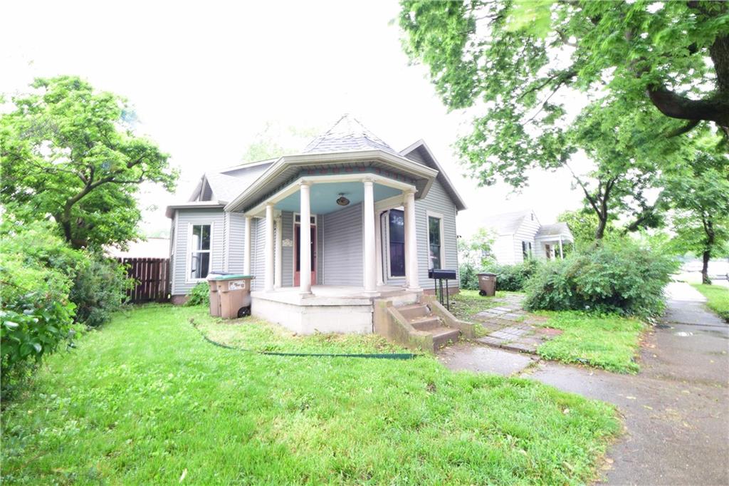 1018 8th Street Columbus, IN 47201 - Photo 2 of 16 Gallery Image 2