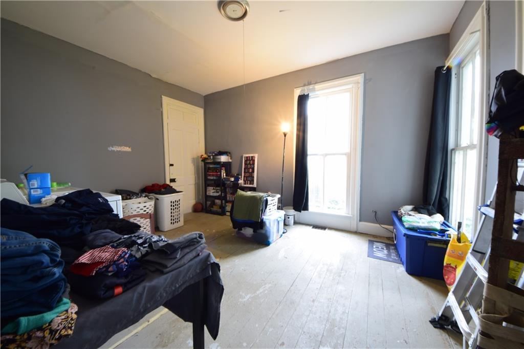 1018 8th Street Columbus, IN 47201 - Photo 6 of 16 Gallery Image 6