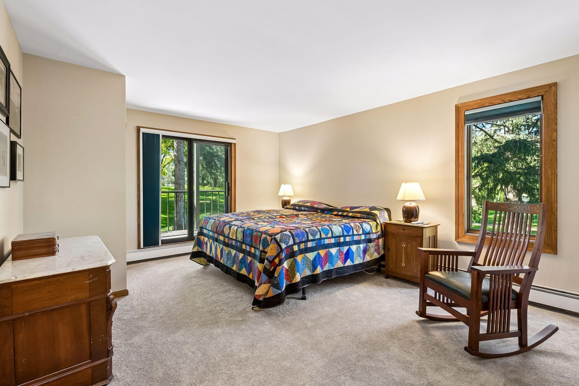 5501 Dewey Hill Road, Unit 140 Edina, MN 55439 - Photo 21 of 61