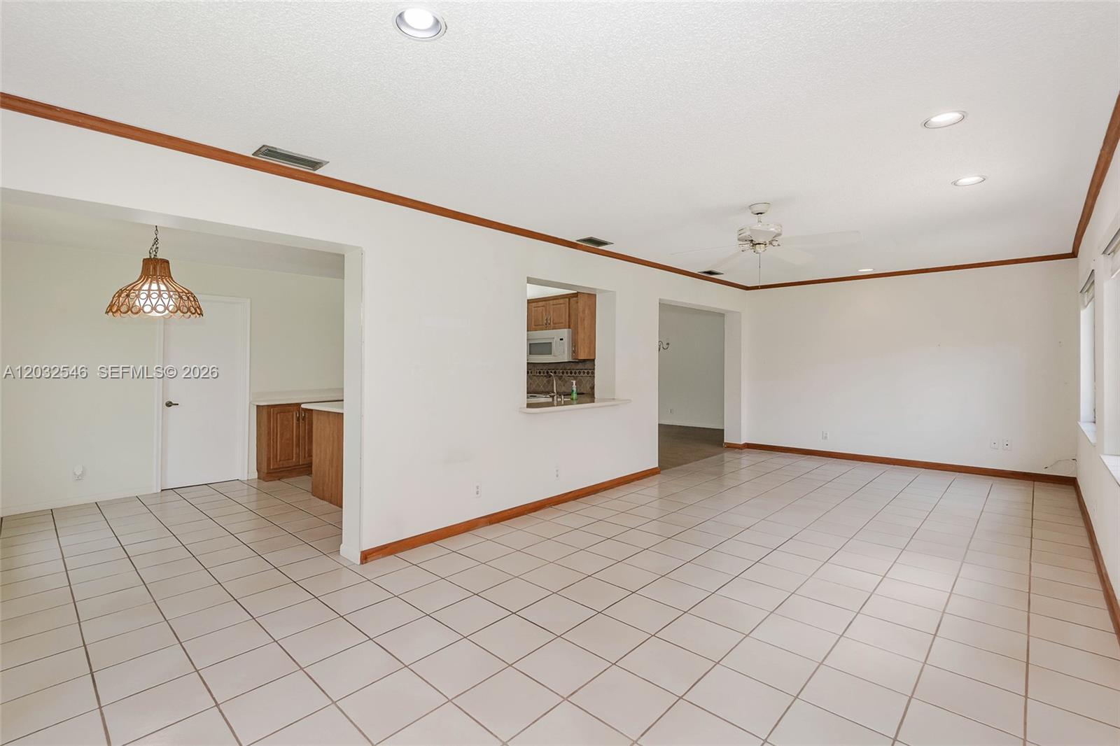 7905 Cloverfield Circle Boca Raton, FL 33433 - Photo 17 of 42