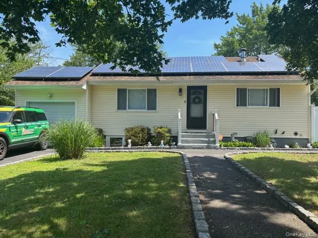 $399,990 | 805 Doane Avenue, Bellport, NY 11713