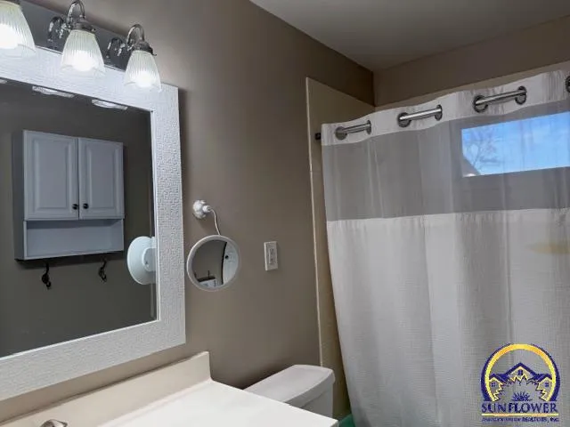 $258,000 | 1838 Southwest Village Drive, Topeka, KS 66604