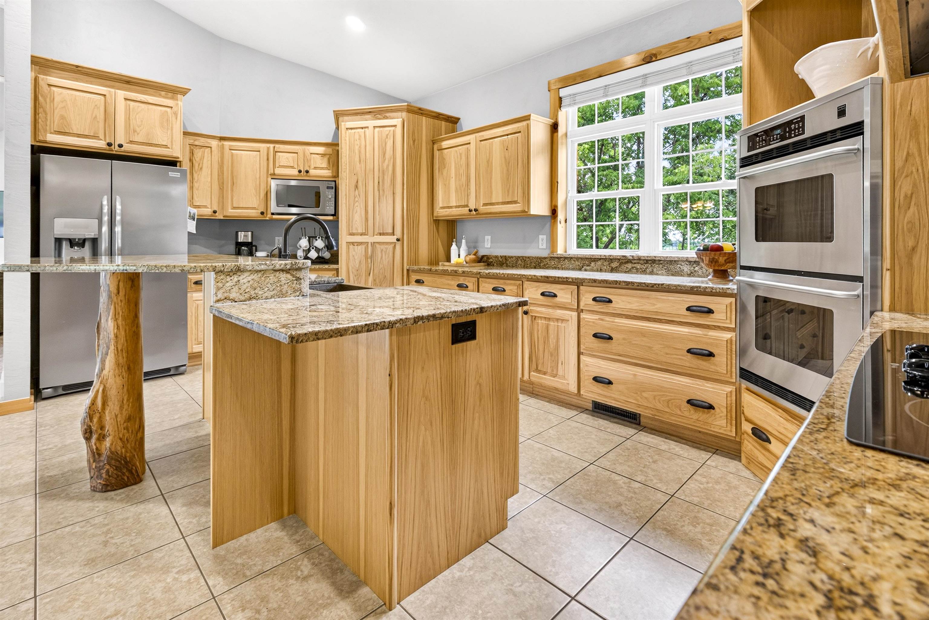 4305 Stoney Ridge Trail Oshkosh, WI 54904 - Photo 13 of 79